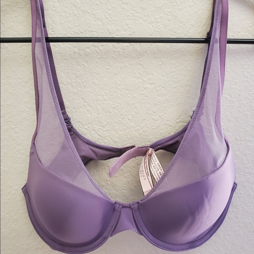 NWT 32B Victoria’s Secret bra